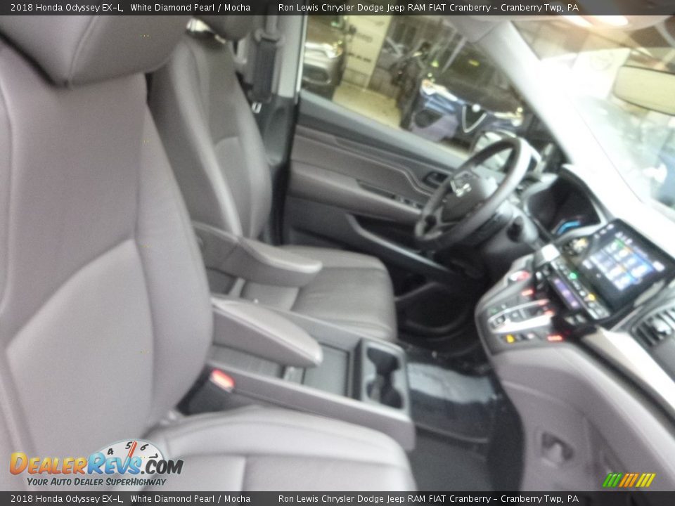 2018 Honda Odyssey EX-L White Diamond Pearl / Mocha Photo #11