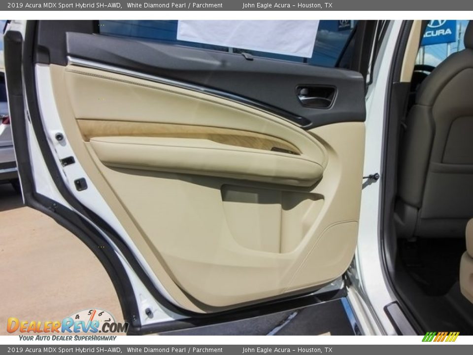2019 Acura MDX Sport Hybrid SH-AWD White Diamond Pearl / Parchment Photo #17
