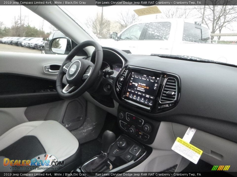 2019 Jeep Compass Limited 4x4 White / Black/Ski Gray Photo #11