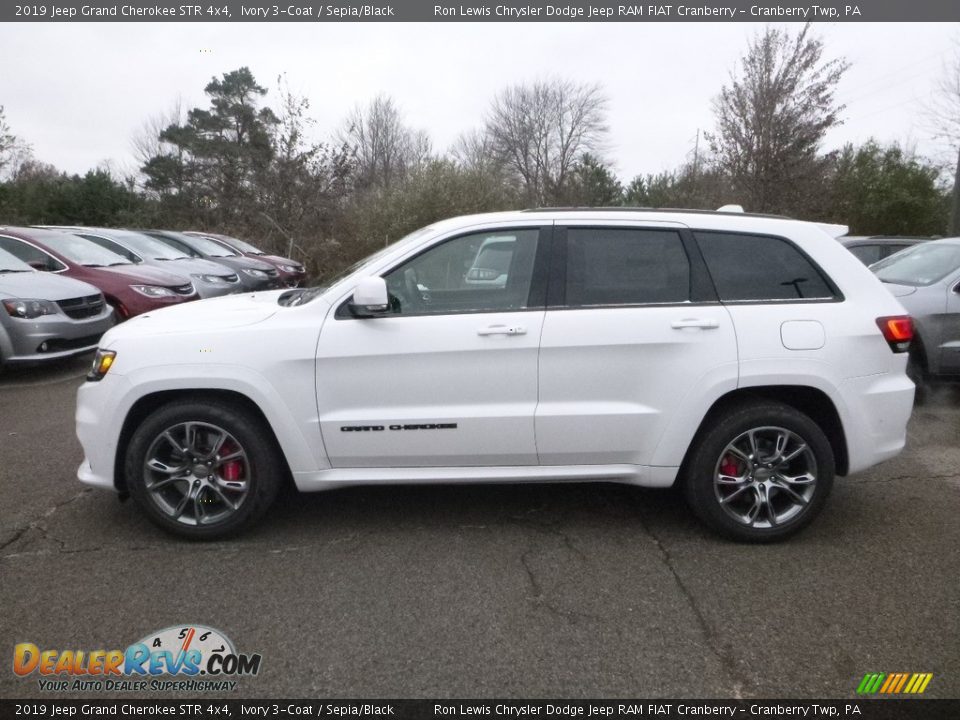 Ivory 3-Coat 2019 Jeep Grand Cherokee STR 4x4 Photo #3