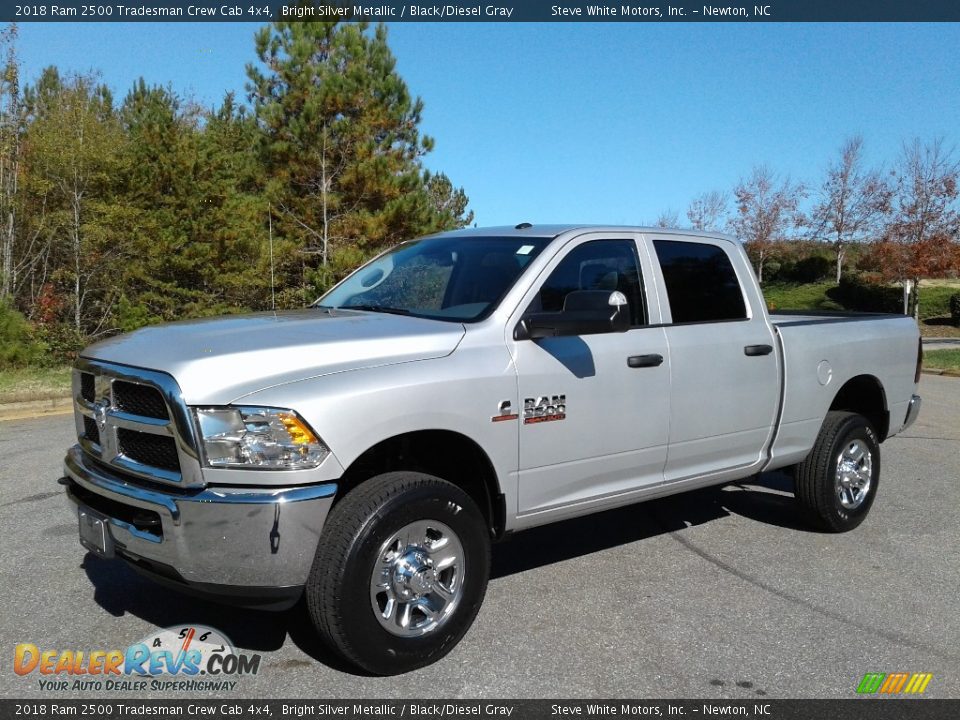 2018 Ram 2500 Tradesman Crew Cab 4x4 Bright Silver Metallic / Black/Diesel Gray Photo #2