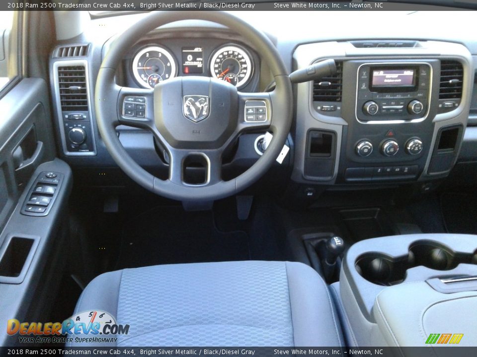 2018 Ram 2500 Tradesman Crew Cab 4x4 Bright Silver Metallic / Black/Diesel Gray Photo #24