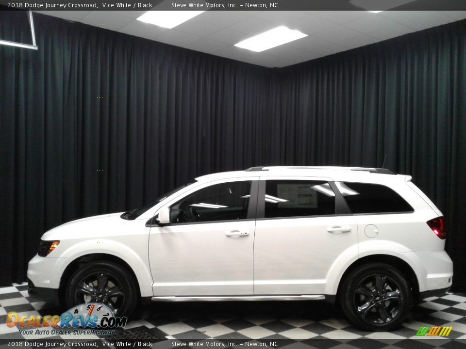 2018 Dodge Journey Crossroad Vice White / Black Photo #1