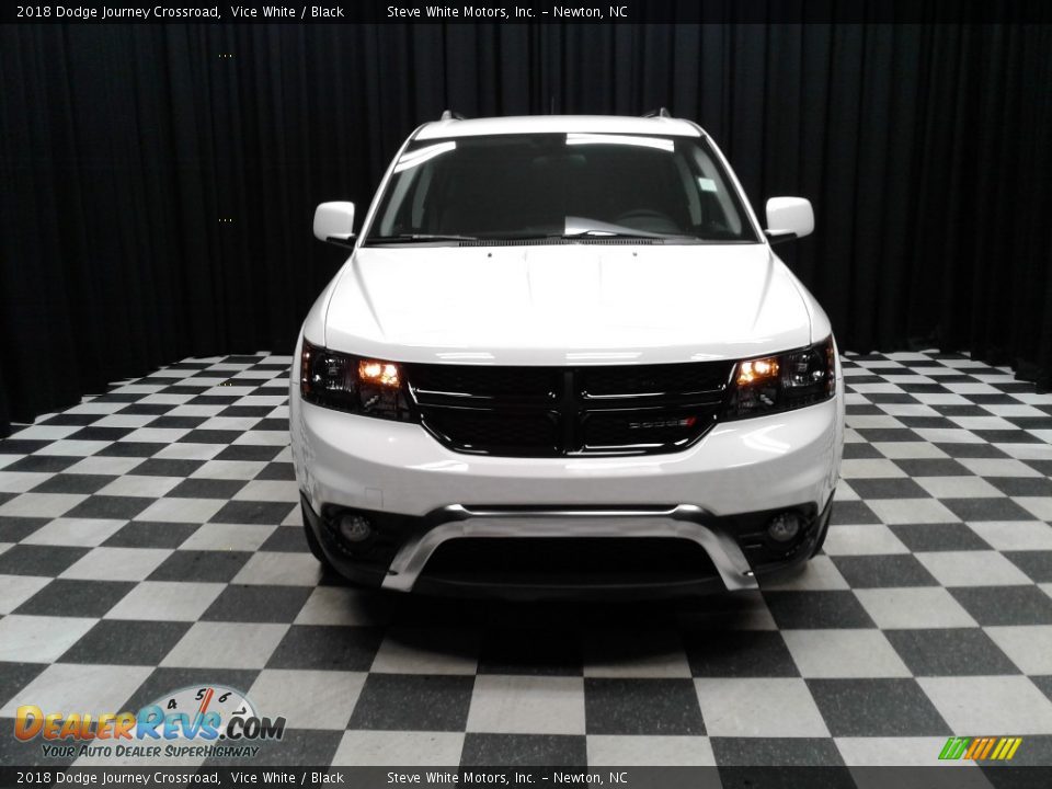 2018 Dodge Journey Crossroad Vice White / Black Photo #3