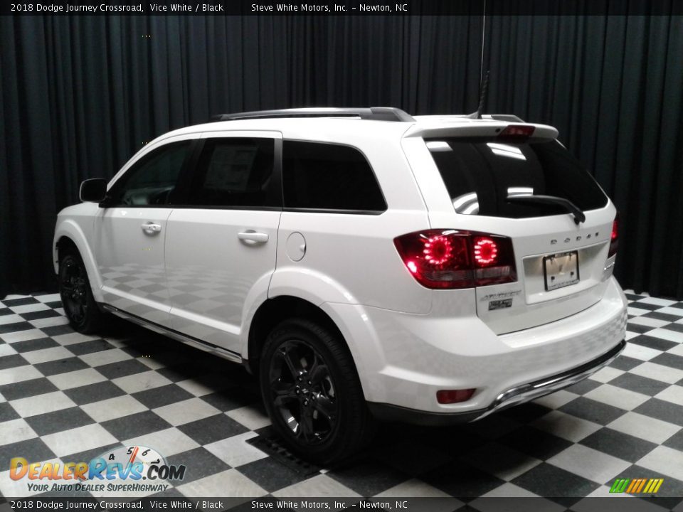 2018 Dodge Journey Crossroad Vice White / Black Photo #8