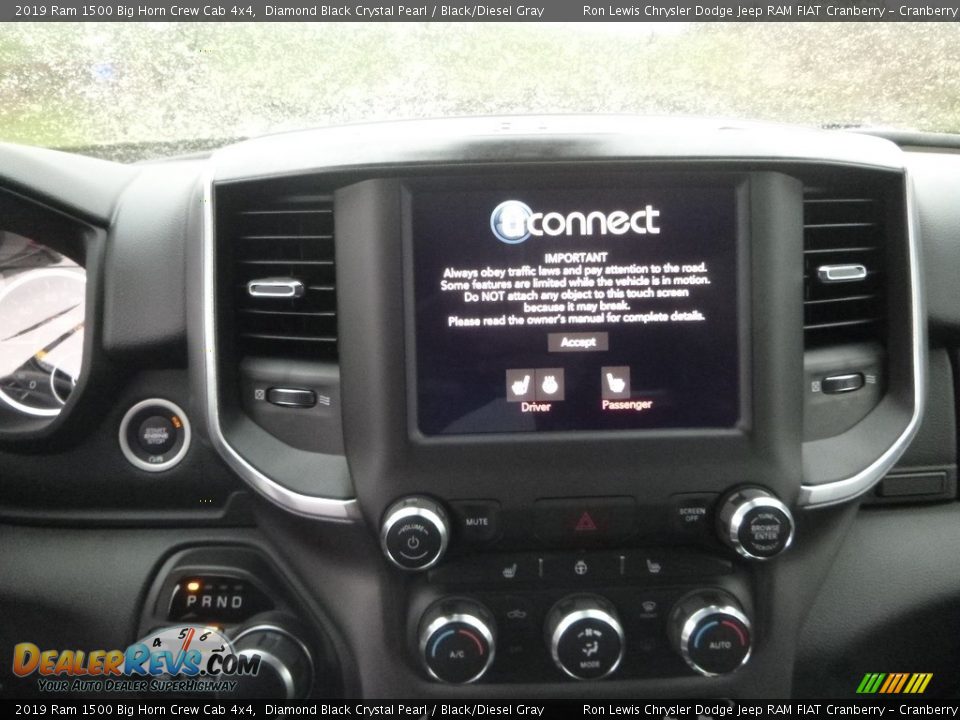 2019 Ram 1500 Big Horn Crew Cab 4x4 Diamond Black Crystal Pearl / Black/Diesel Gray Photo #16