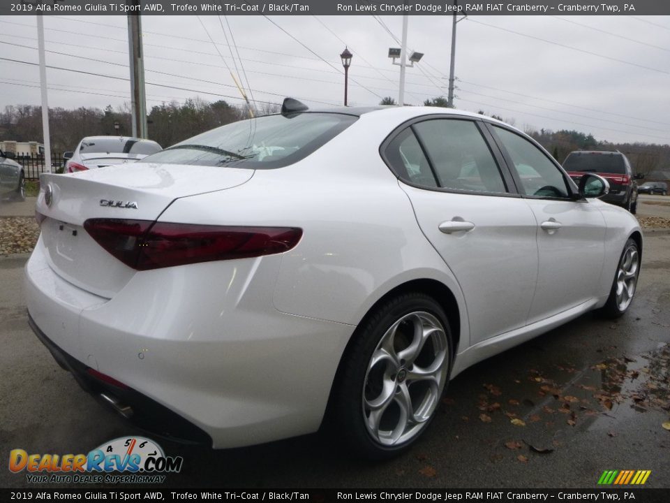 2019 Alfa Romeo Giulia Ti Sport AWD Trofeo White Tri-Coat / Black/Tan Photo #8
