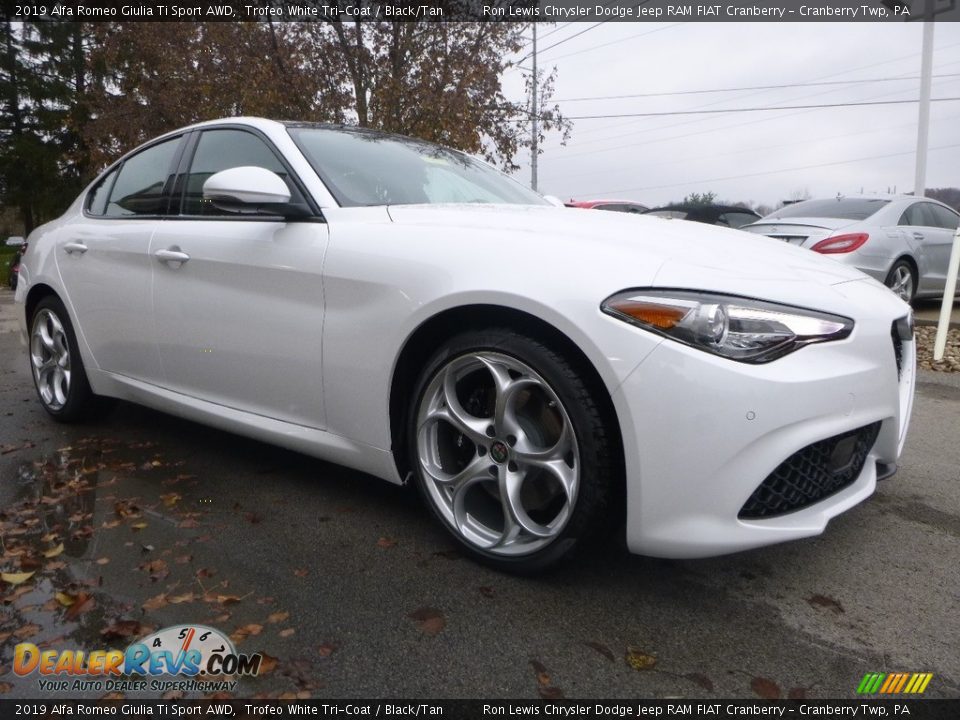 2019 Alfa Romeo Giulia Ti Sport AWD Trofeo White Tri-Coat / Black/Tan Photo #11
