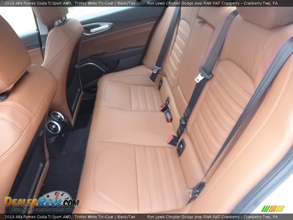 Rear Seat of 2019 Alfa Romeo Giulia Ti Sport AWD Photo #17