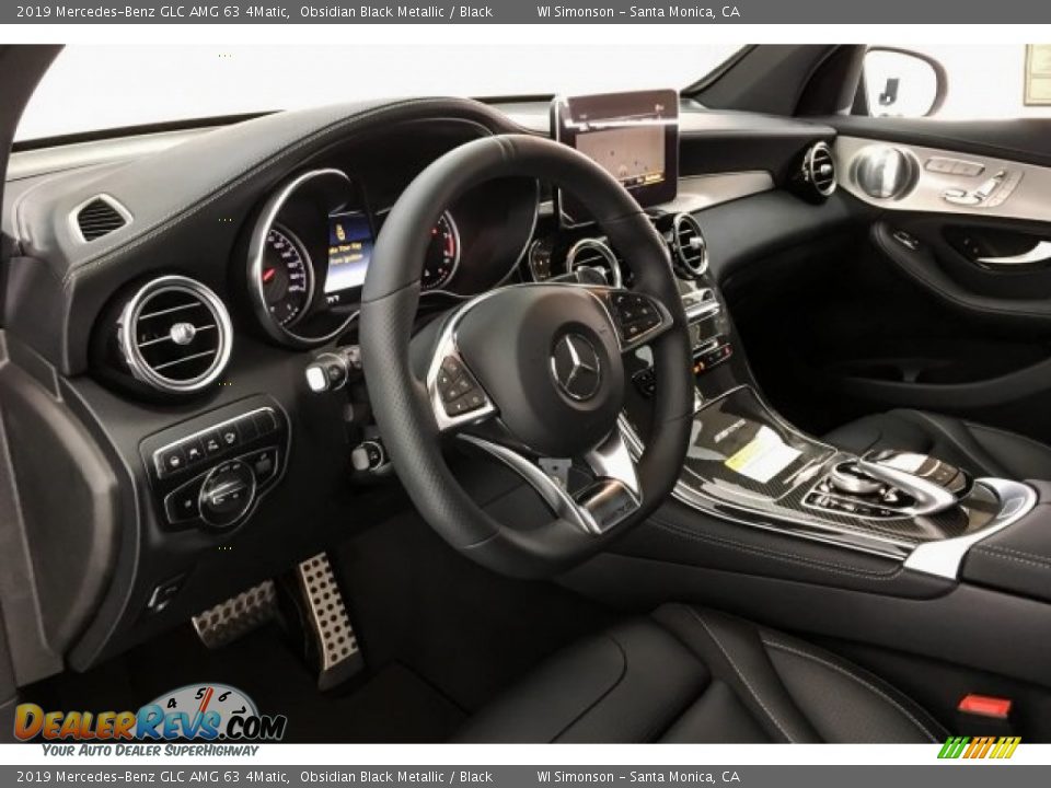 Dashboard of 2019 Mercedes-Benz GLC AMG 63 4Matic Photo #4