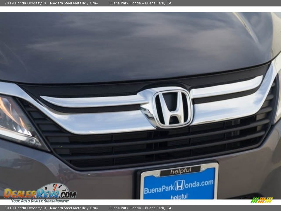 2019 Honda Odyssey LX Modern Steel Metallic / Gray Photo #4