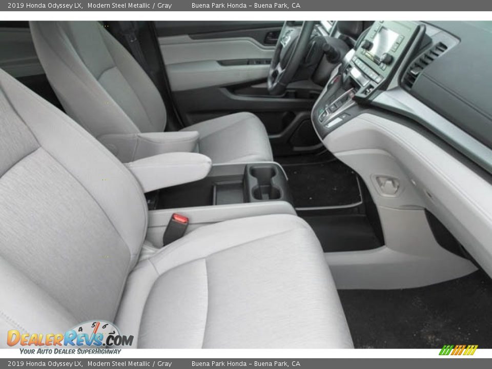 2019 Honda Odyssey LX Modern Steel Metallic / Gray Photo #35