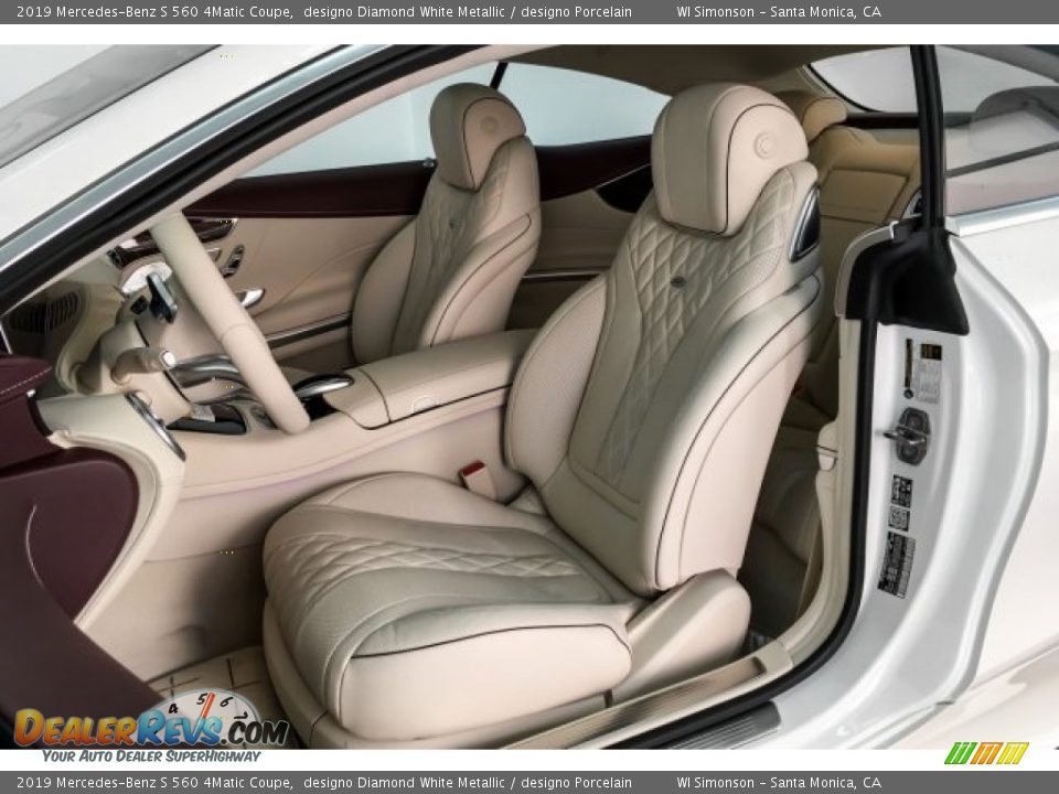 Front Seat of 2019 Mercedes-Benz S 560 4Matic Coupe Photo #15