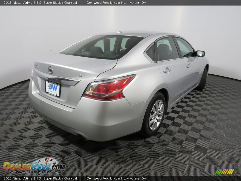 2015 Nissan Altima 2.5 S Super Black / Charcoal Photo #16