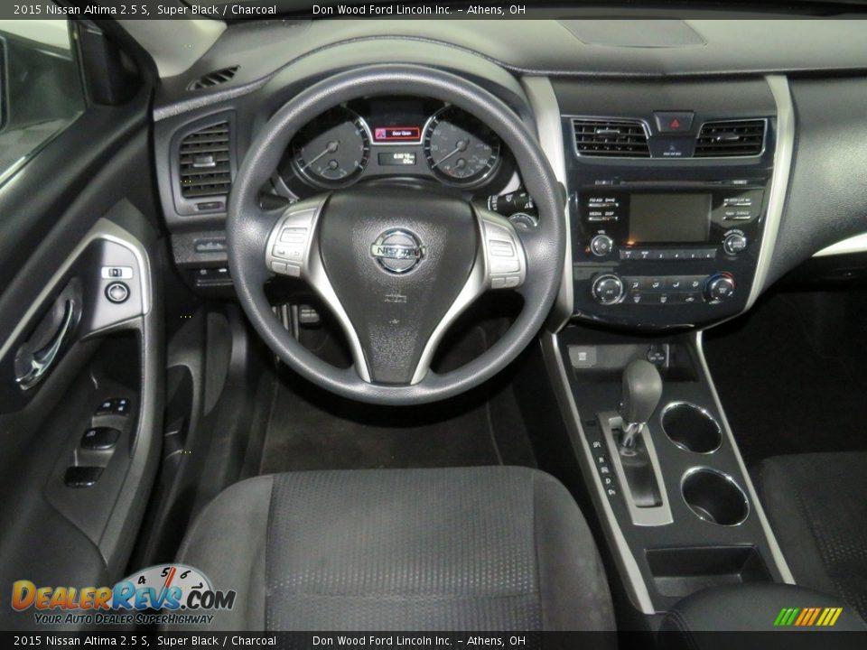 2015 Nissan Altima 2.5 S Super Black / Charcoal Photo #29