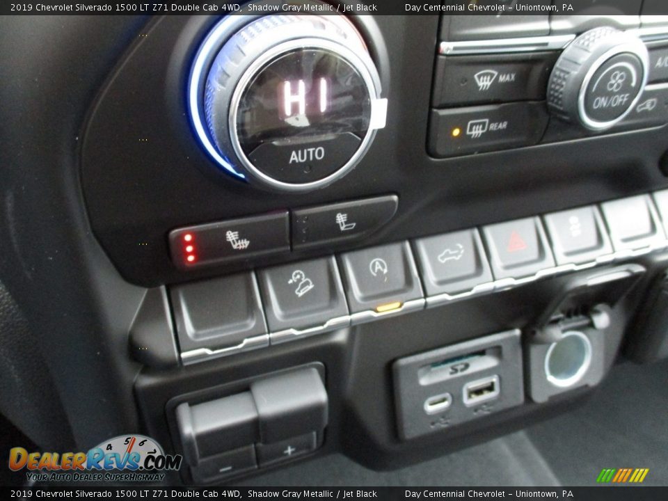 2019 Chevrolet Silverado 1500 LT Z71 Double Cab 4WD Shadow Gray Metallic / Jet Black Photo #17