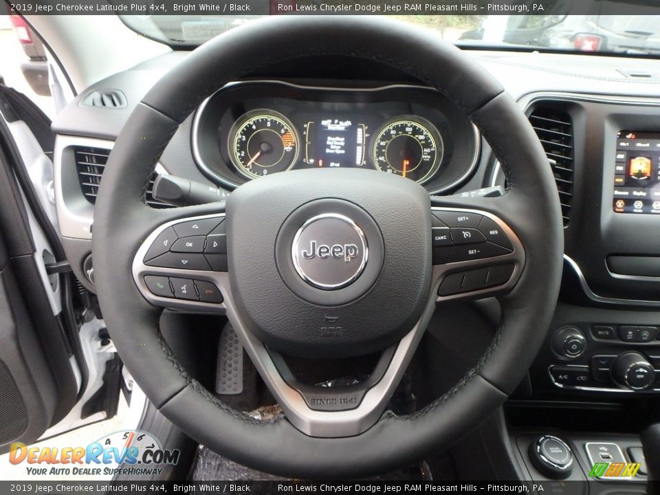 2019 Jeep Cherokee Latitude Plus 4x4 Bright White / Black Photo #19