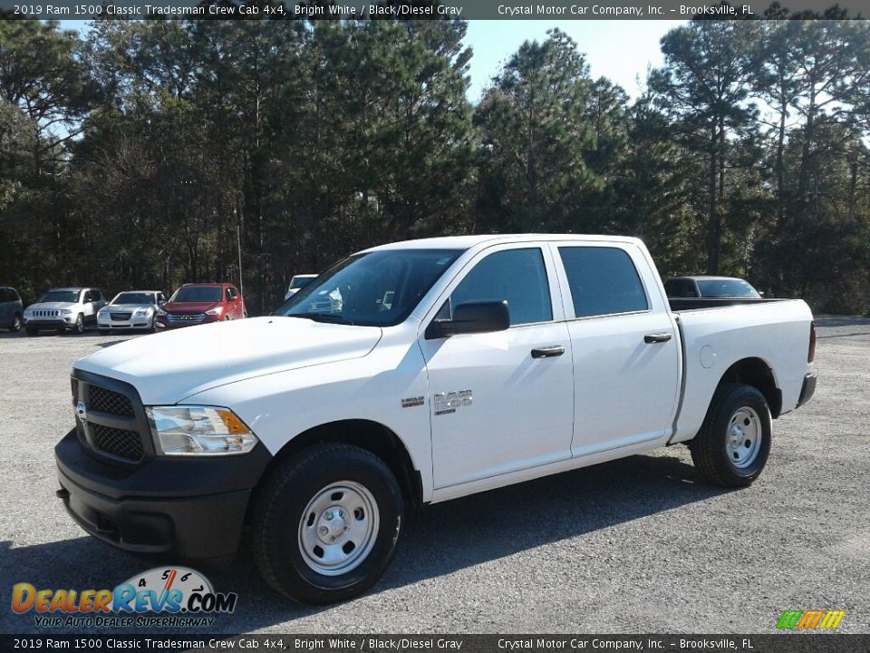 2019 Ram 1500 Classic Tradesman Crew Cab 4x4 Bright White / Black/Diesel Gray Photo #1