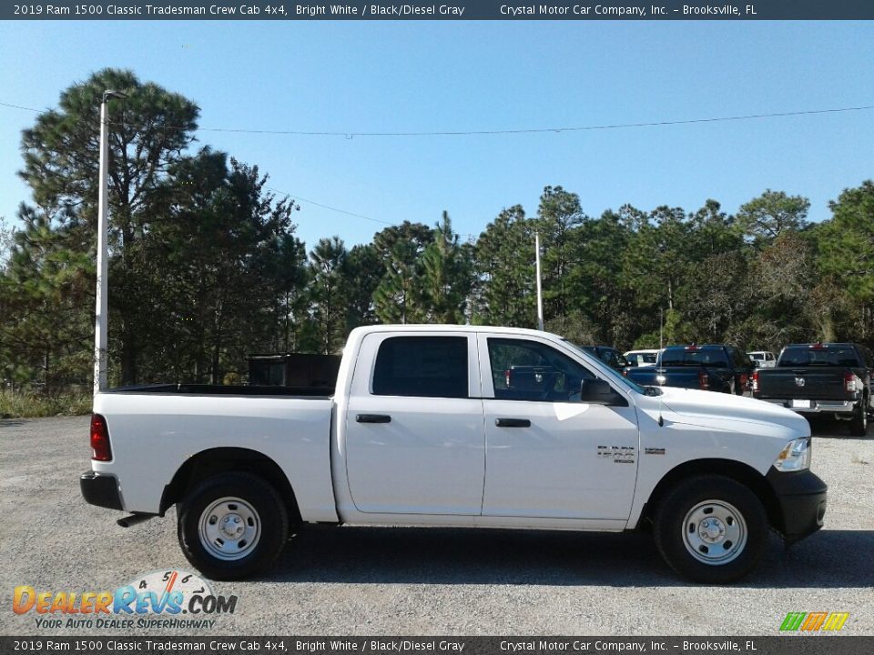 2019 Ram 1500 Classic Tradesman Crew Cab 4x4 Bright White / Black/Diesel Gray Photo #6