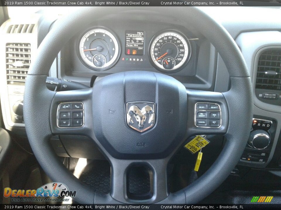2019 Ram 1500 Classic Tradesman Crew Cab 4x4 Bright White / Black/Diesel Gray Photo #14