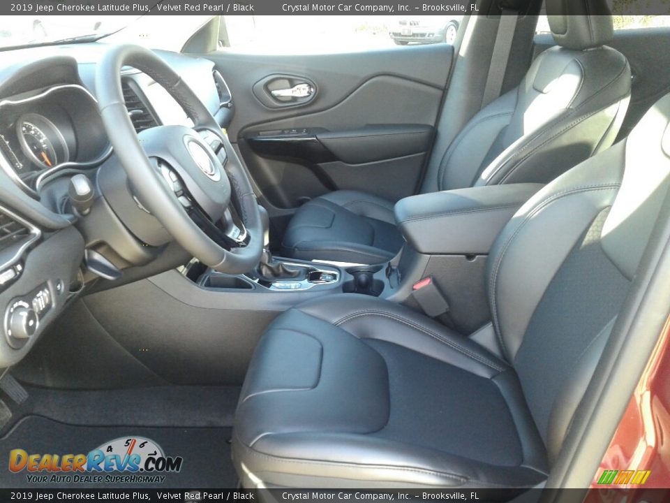 2019 Jeep Cherokee Latitude Plus Velvet Red Pearl / Black Photo #9