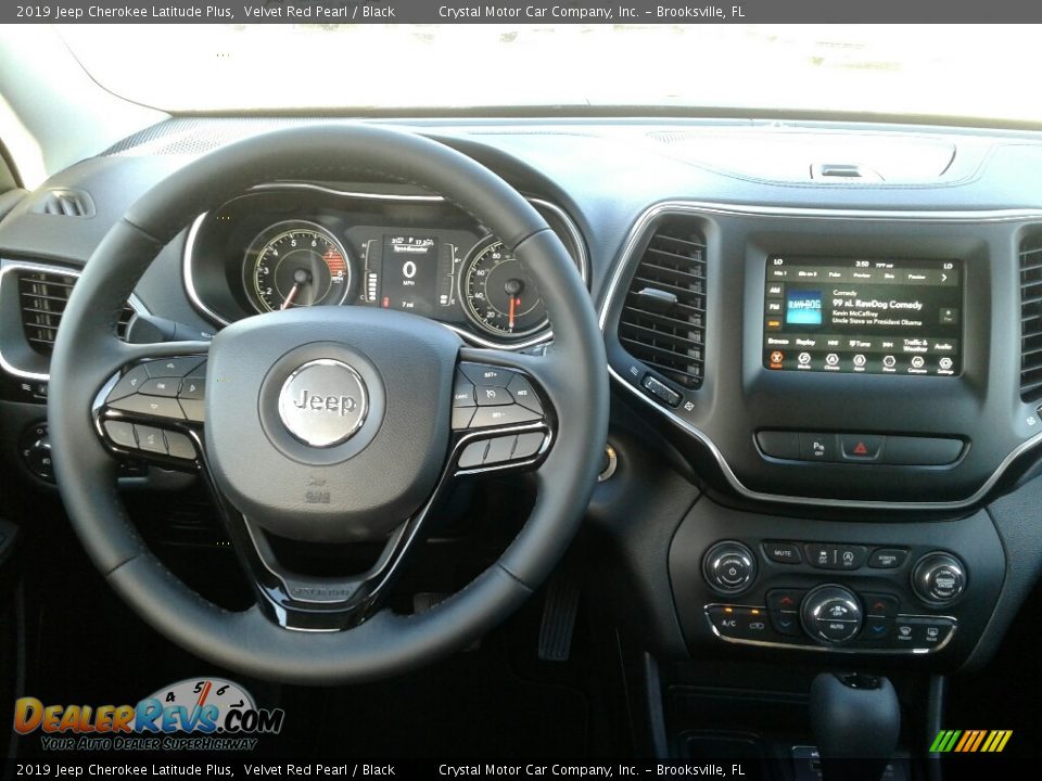 2019 Jeep Cherokee Latitude Plus Velvet Red Pearl / Black Photo #12