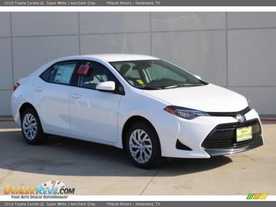 2019 Toyota Corolla LE Super White / Ash/Dark Gray Photo #2