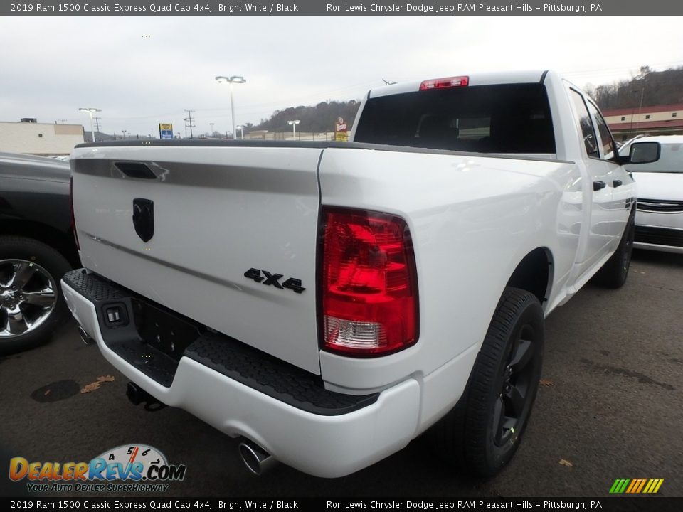 2019 Ram 1500 Classic Express Quad Cab 4x4 Bright White / Black Photo #5