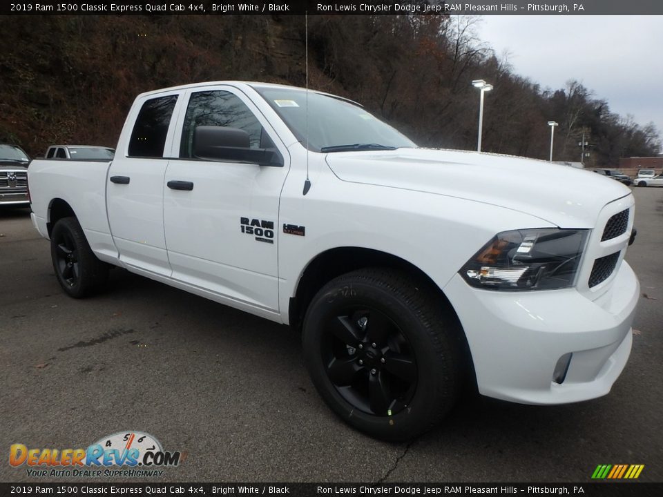 2019 Ram 1500 Classic Express Quad Cab 4x4 Bright White / Black Photo #7