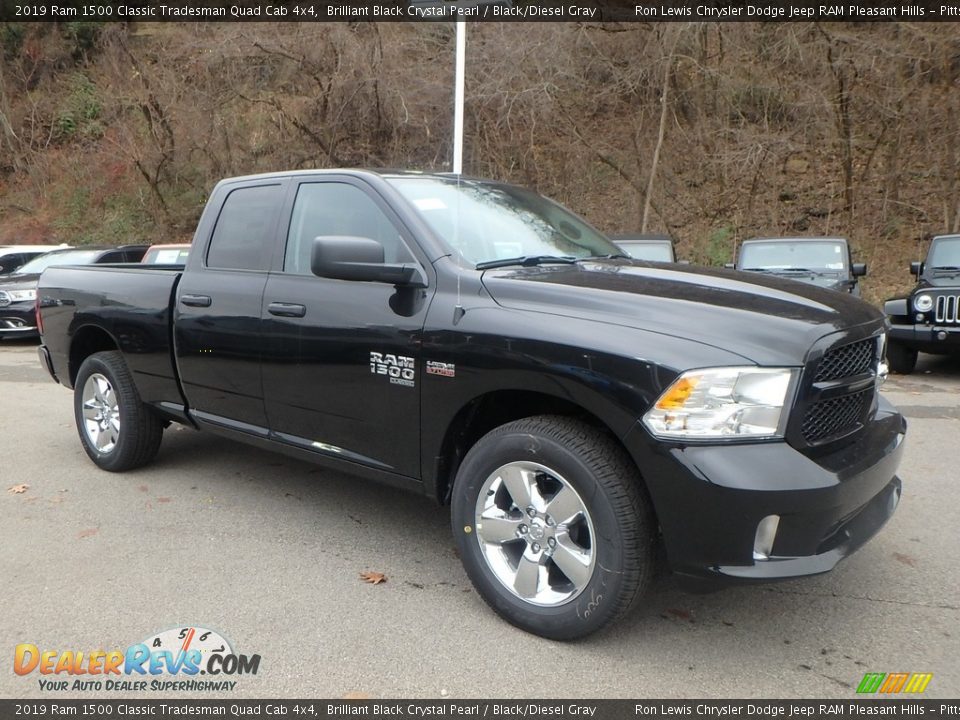 2019 Ram 1500 Classic Tradesman Quad Cab 4x4 Brilliant Black Crystal Pearl / Black/Diesel Gray Photo #7