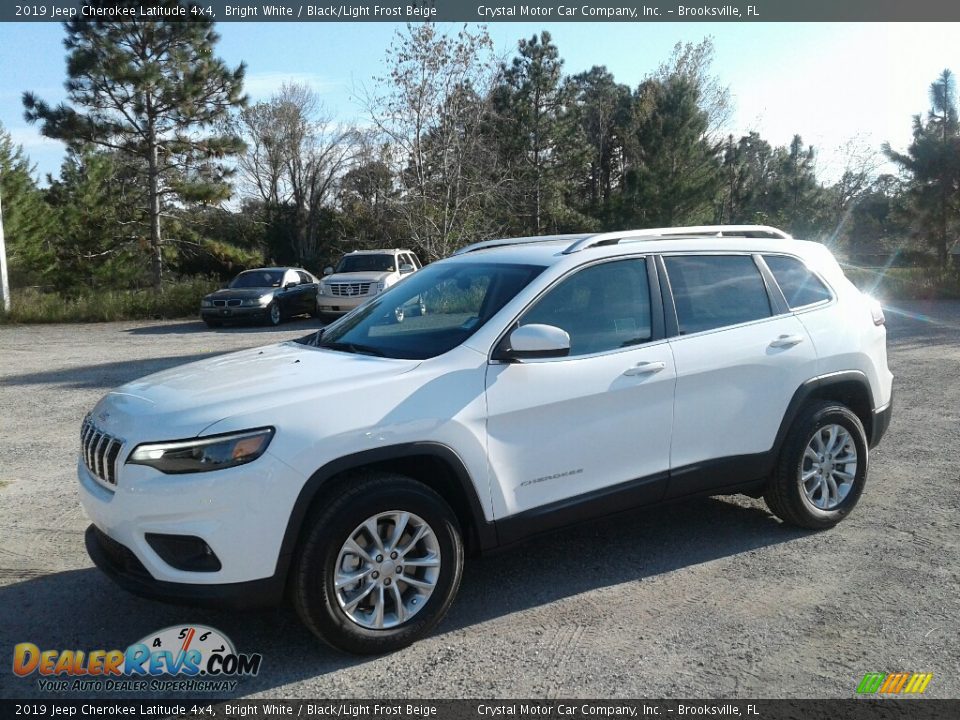 2019 Jeep Cherokee Latitude 4x4 Bright White / Black/Light Frost Beige Photo #1