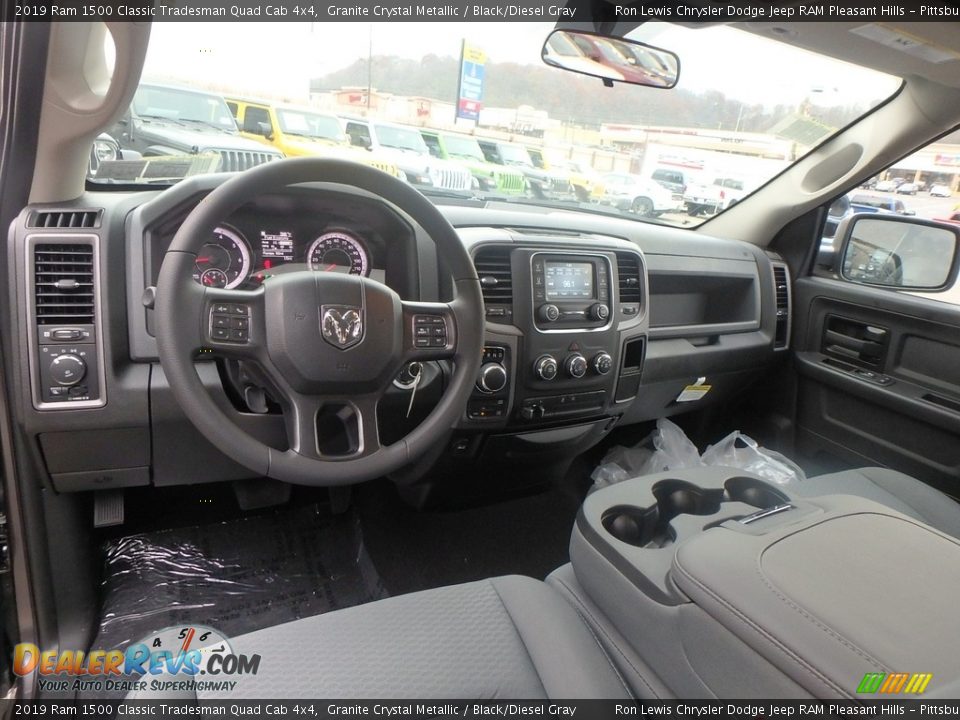 2019 Ram 1500 Classic Tradesman Quad Cab 4x4 Granite Crystal Metallic / Black/Diesel Gray Photo #12
