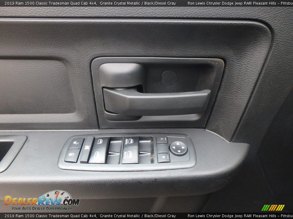 2019 Ram 1500 Classic Tradesman Quad Cab 4x4 Granite Crystal Metallic / Black/Diesel Gray Photo #13
