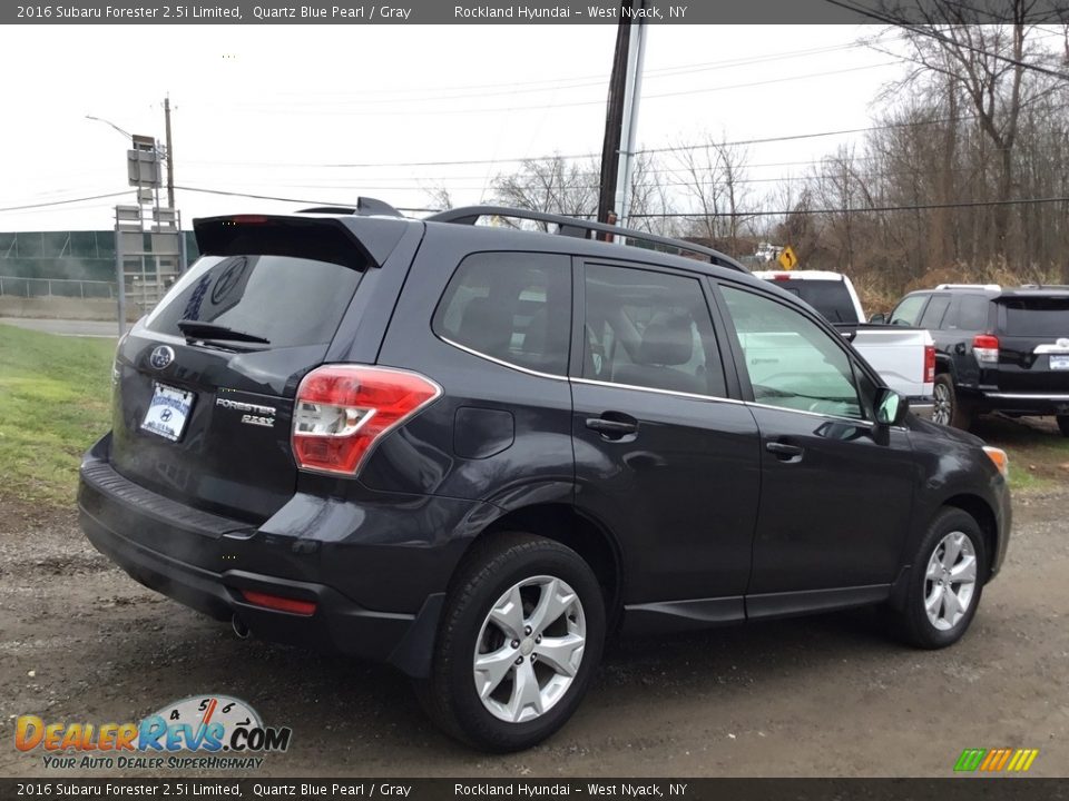 2016 Subaru Forester 2.5i Limited Quartz Blue Pearl / Gray Photo #4