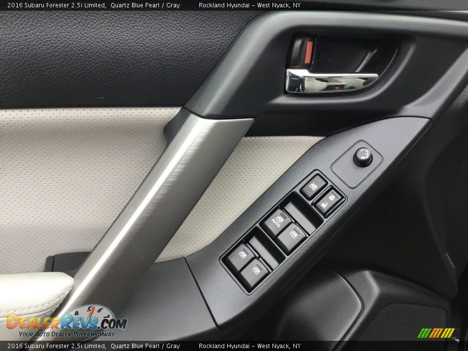 2016 Subaru Forester 2.5i Limited Quartz Blue Pearl / Gray Photo #9