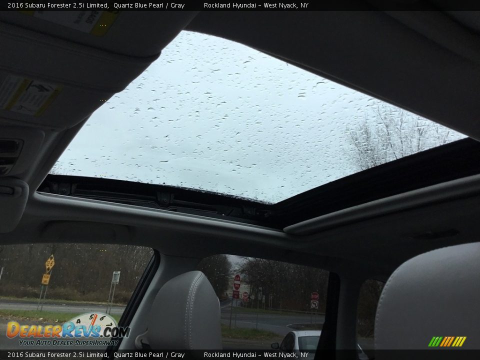 2016 Subaru Forester 2.5i Limited Quartz Blue Pearl / Gray Photo #12