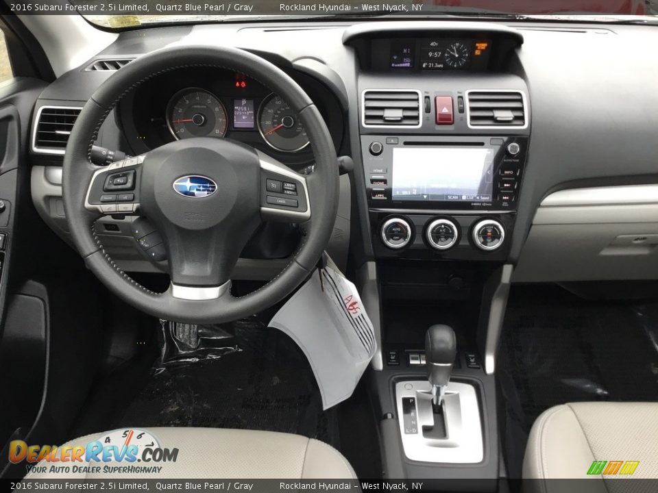 2016 Subaru Forester 2.5i Limited Quartz Blue Pearl / Gray Photo #13