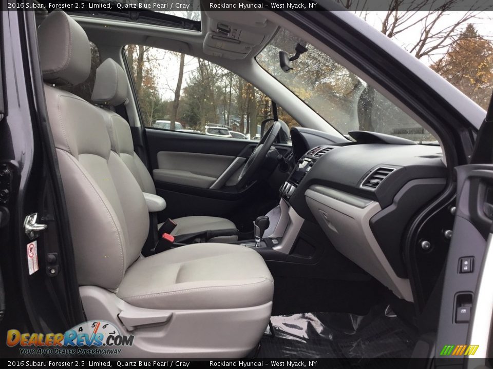 2016 Subaru Forester 2.5i Limited Quartz Blue Pearl / Gray Photo #29