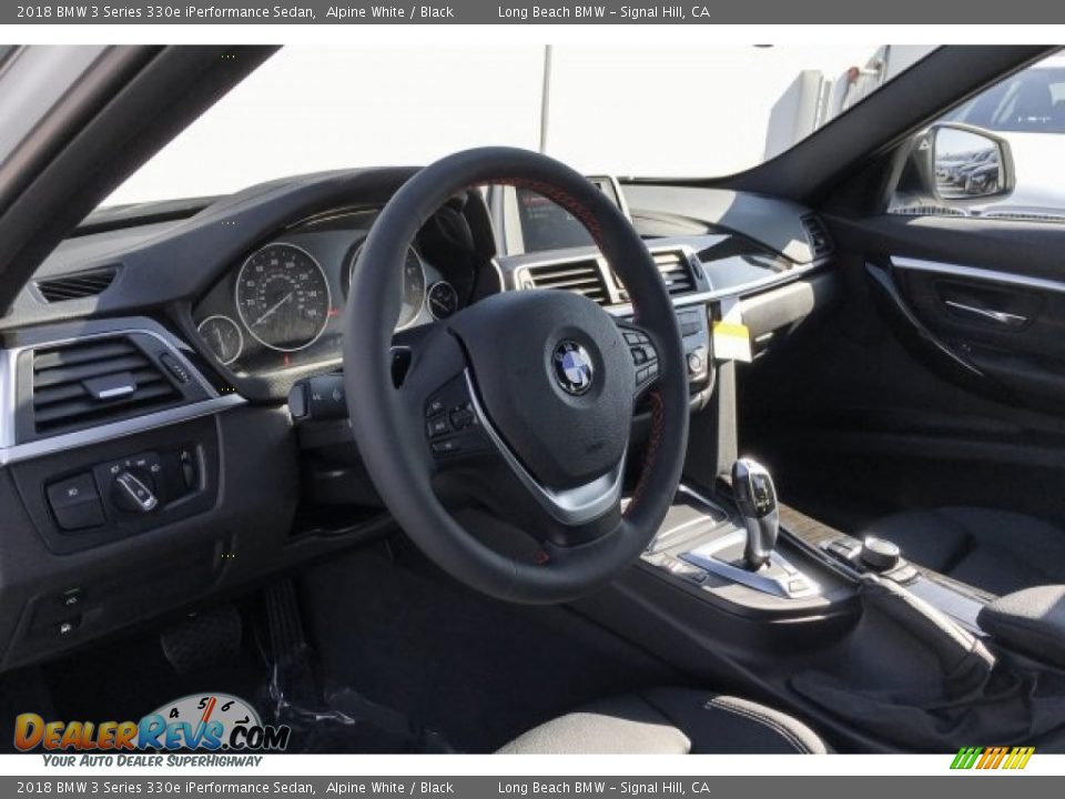 2018 BMW 3 Series 330e iPerformance Sedan Alpine White / Black Photo #4