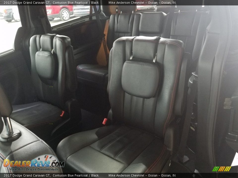 2017 Dodge Grand Caravan GT Contusion Blue Pearlcoat / Black Photo #15