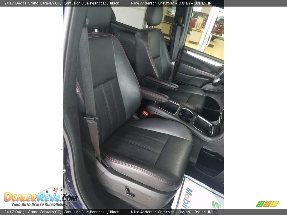 2017 Dodge Grand Caravan GT Contusion Blue Pearlcoat / Black Photo #25