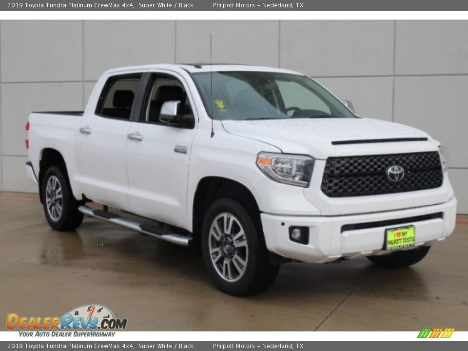 2019 Toyota Tundra Platinum CrewMax 4x4 Super White / Black Photo #2