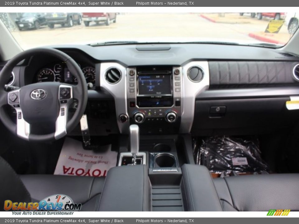 2019 Toyota Tundra Platinum CrewMax 4x4 Super White / Black Photo #16