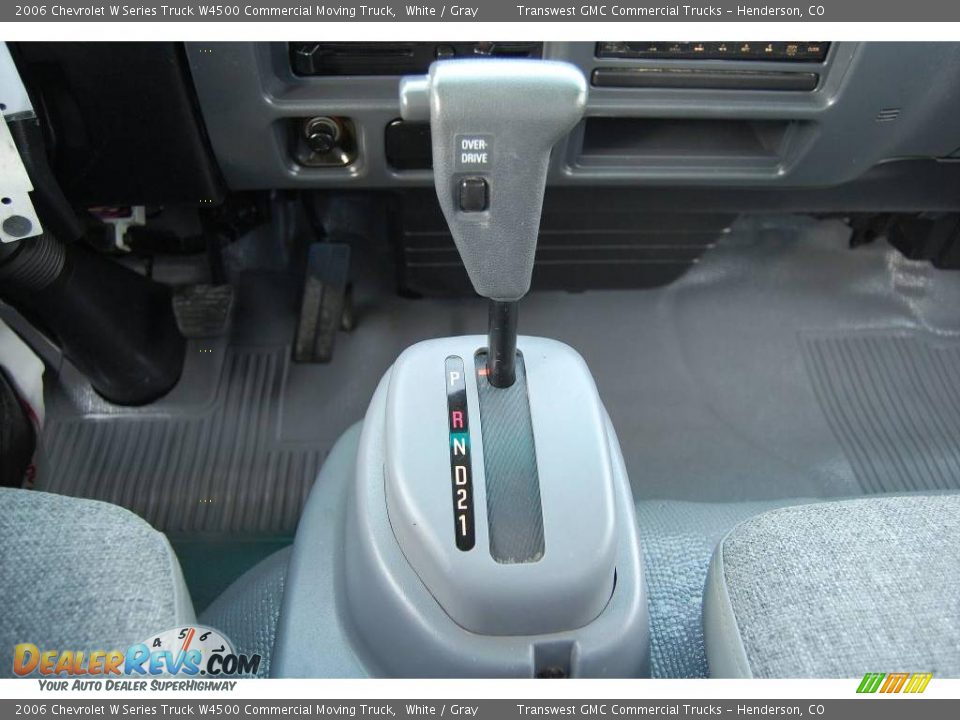 2006 Chevrolet W Series Truck W4500 Commercial Moving Truck White / Gray Photo #21