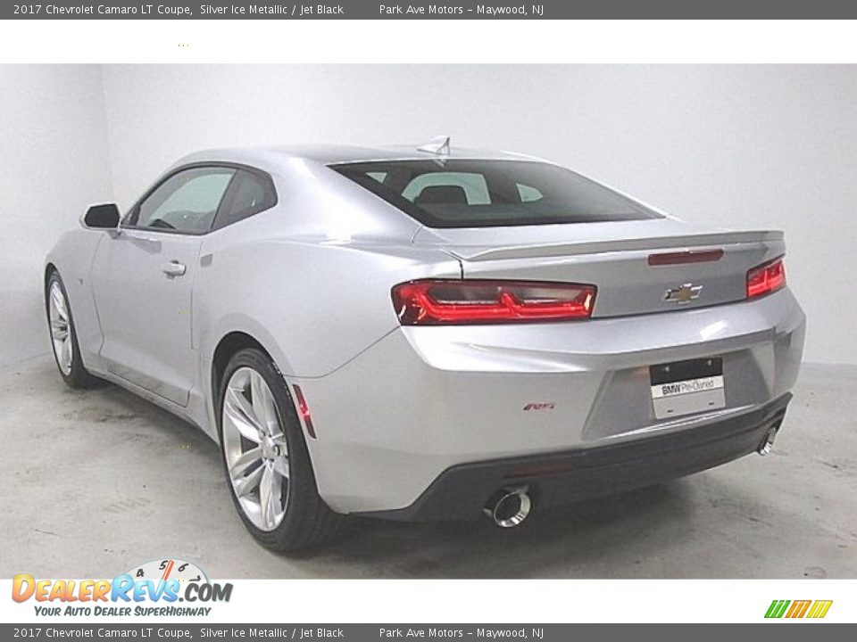 2017 Chevrolet Camaro LT Coupe Silver Ice Metallic / Jet Black Photo #2