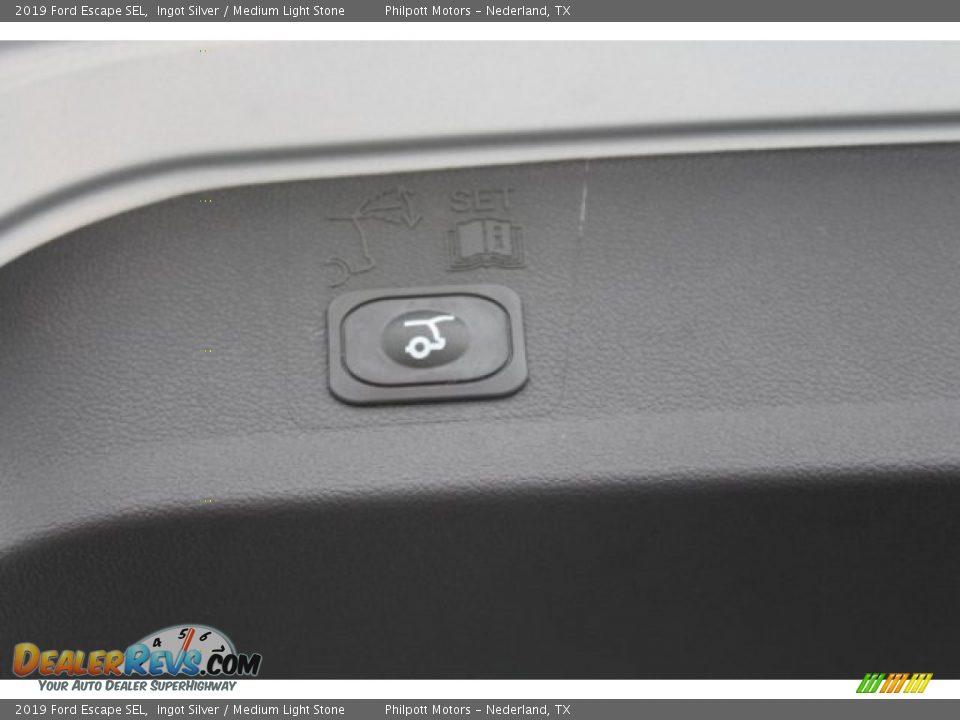 2019 Ford Escape SEL Ingot Silver / Medium Light Stone Photo #26