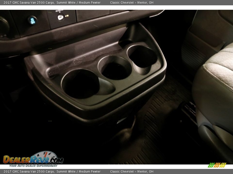 2017 GMC Savana Van 2500 Cargo Summit White / Medium Pewter Photo #10