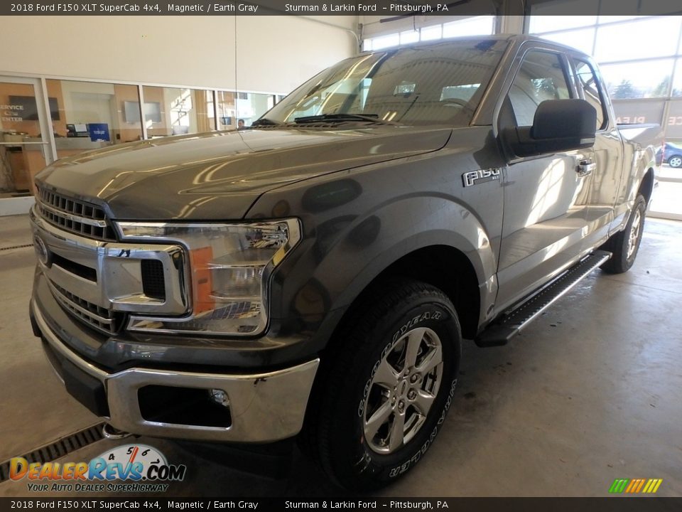 2018 Ford F150 XLT SuperCab 4x4 Magnetic / Earth Gray Photo #4