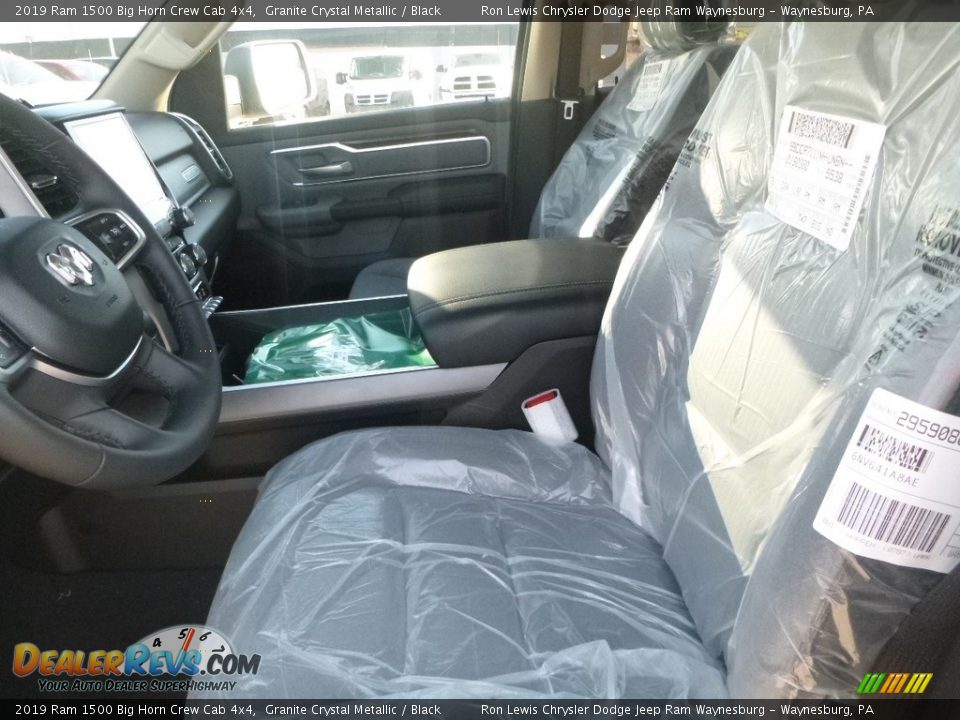 2019 Ram 1500 Big Horn Crew Cab 4x4 Granite Crystal Metallic / Black Photo #13