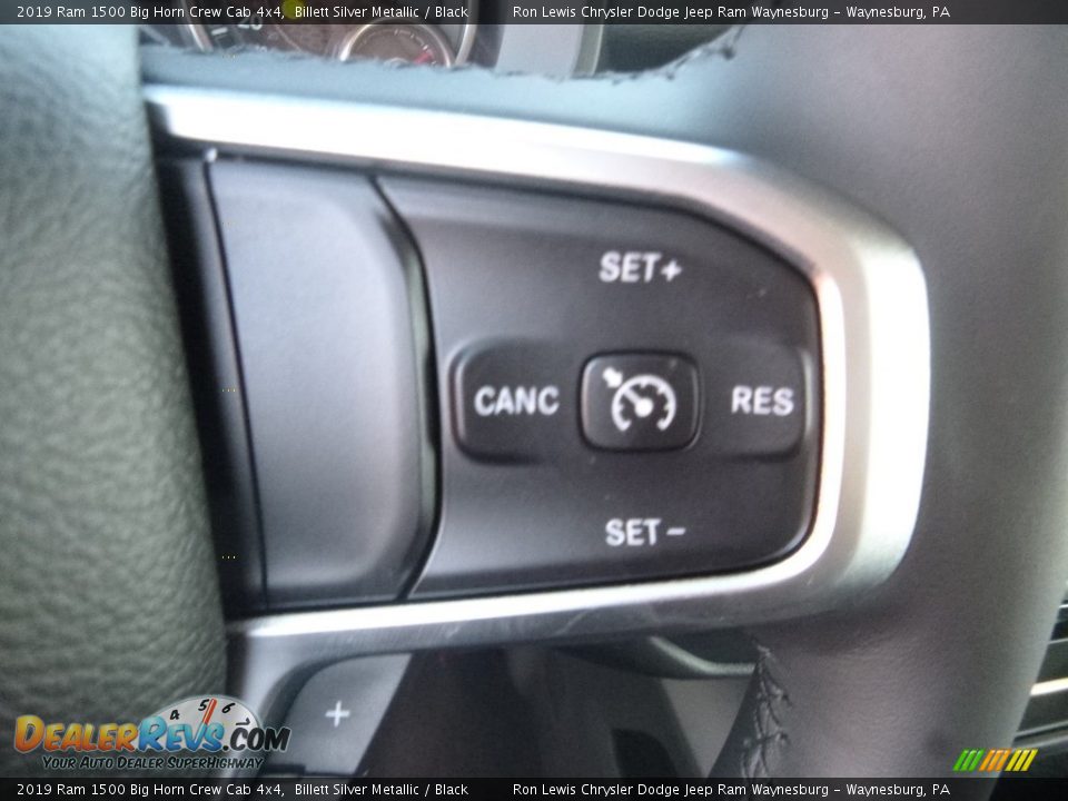 2019 Ram 1500 Big Horn Crew Cab 4x4 Billett Silver Metallic / Black Photo #15